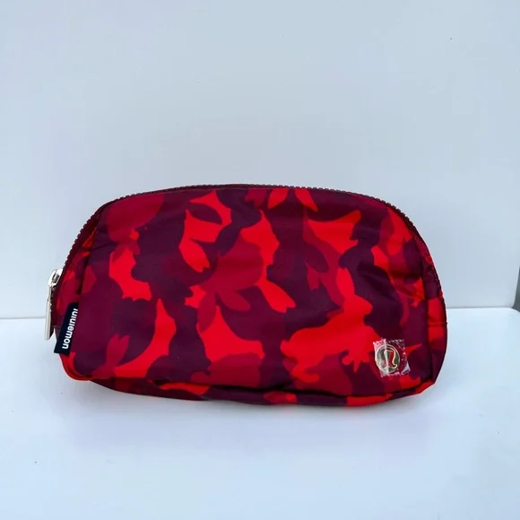 NWT Lululemon New Year Everywhere Belt Bag Rabbit All Over Print Red Mul…